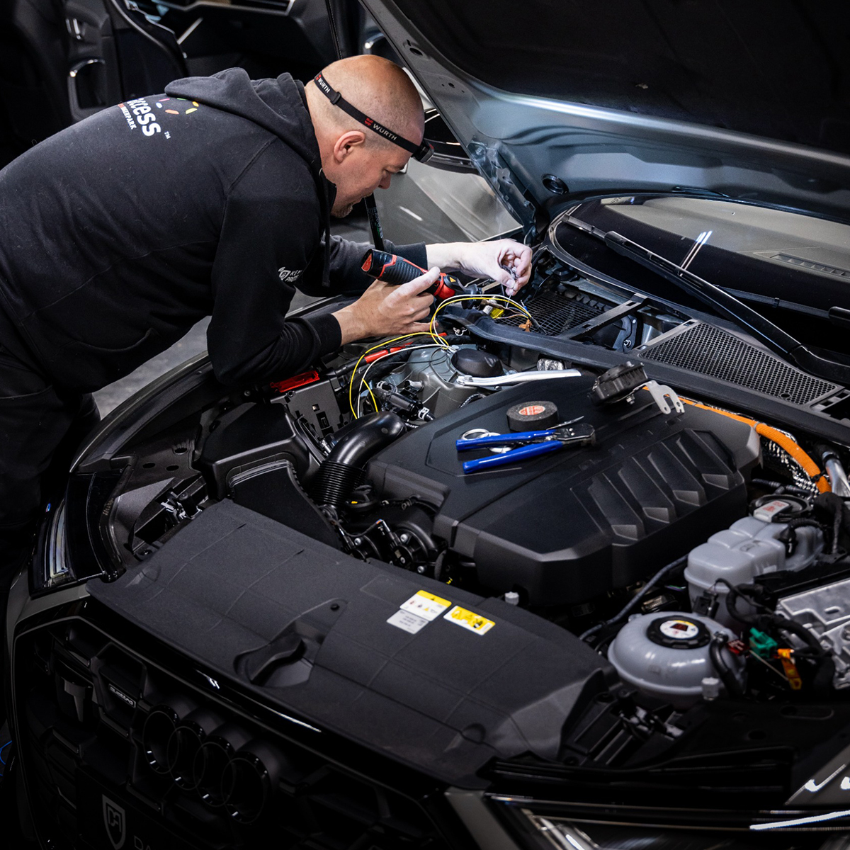 Alarm-&-voertuigvolgsystemen-dammers